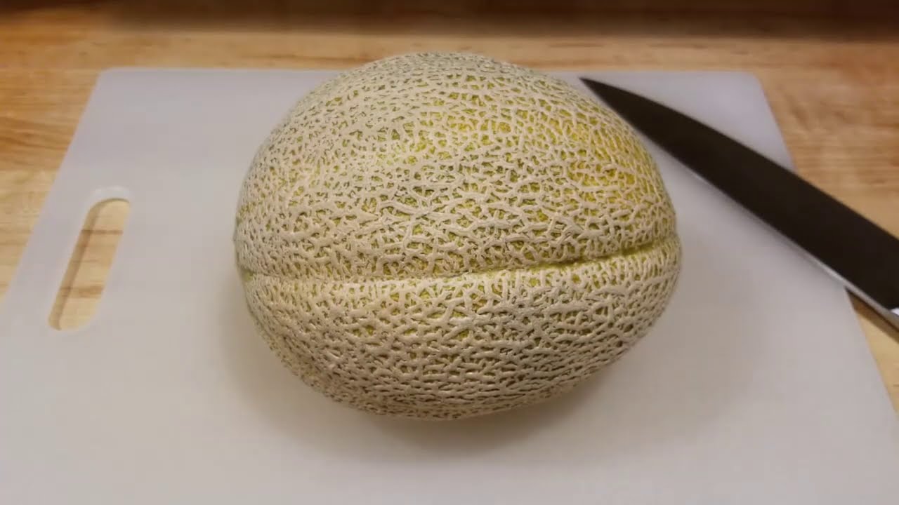 How Do You Know If A Cantaloupe Is Ripe? 5 Telltale Signs