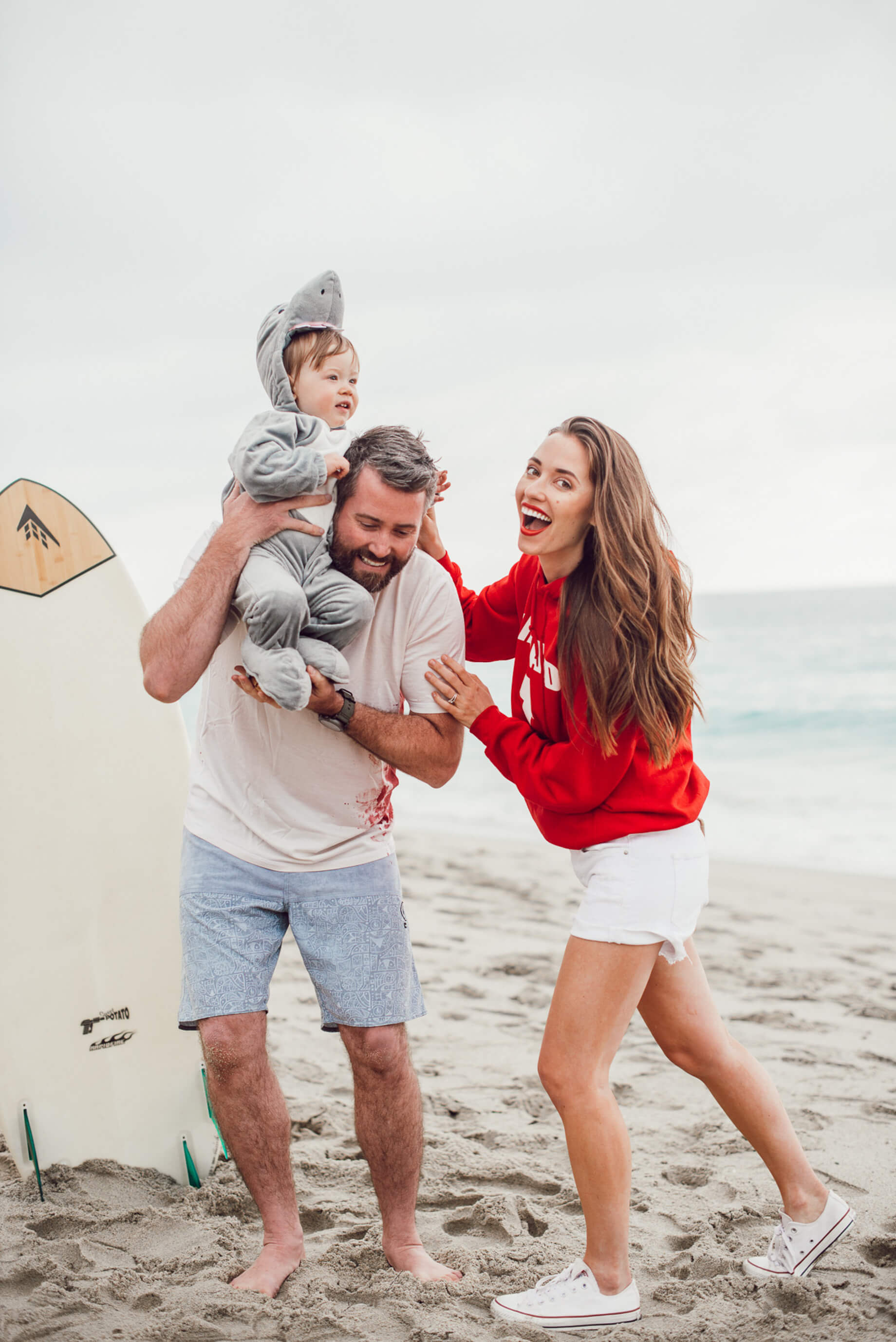 Halloween Costumes Family Of Three: Trio Trends!