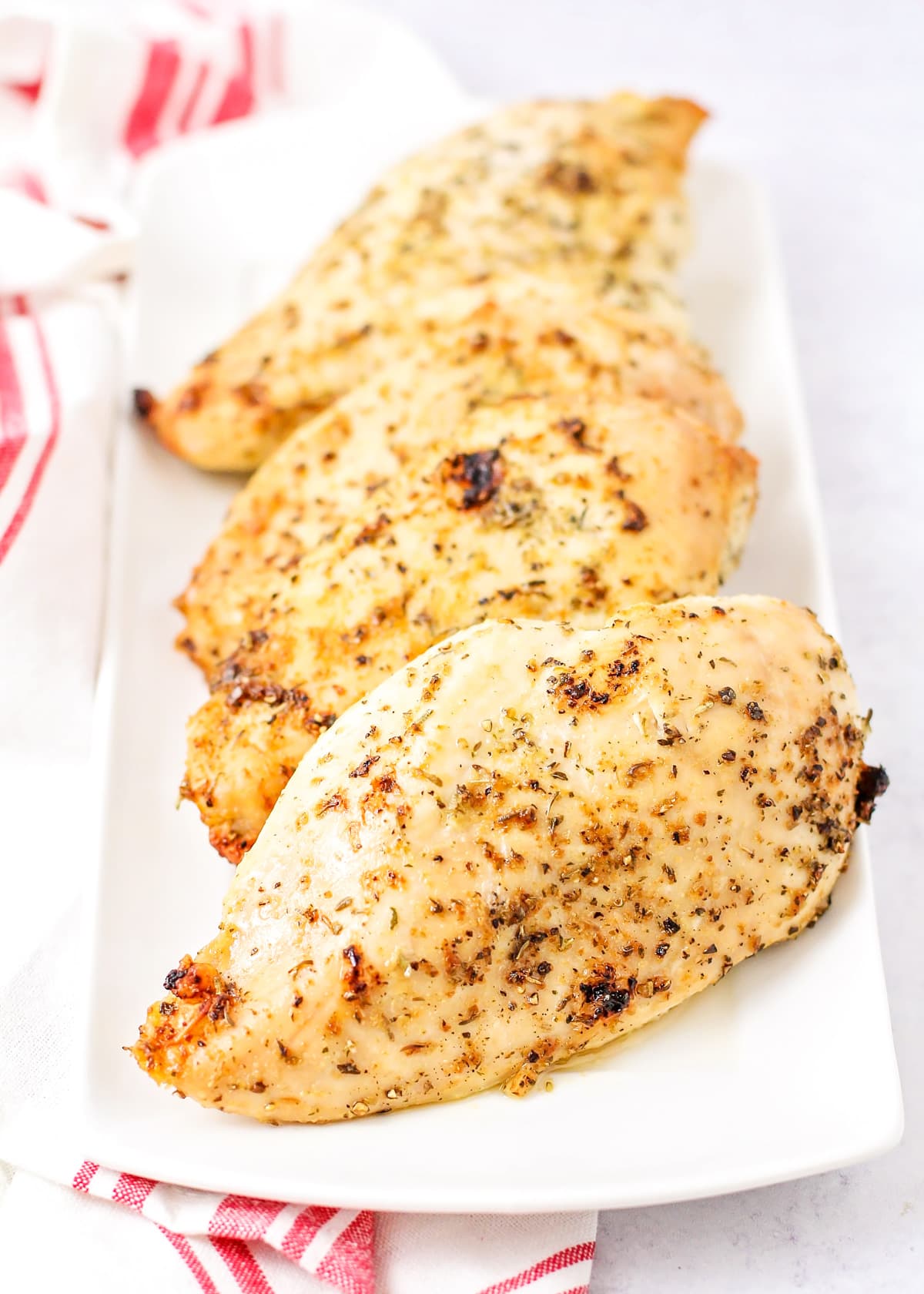 How Long To Bake Chicken Breast At 375: Quick & Juicy Results!