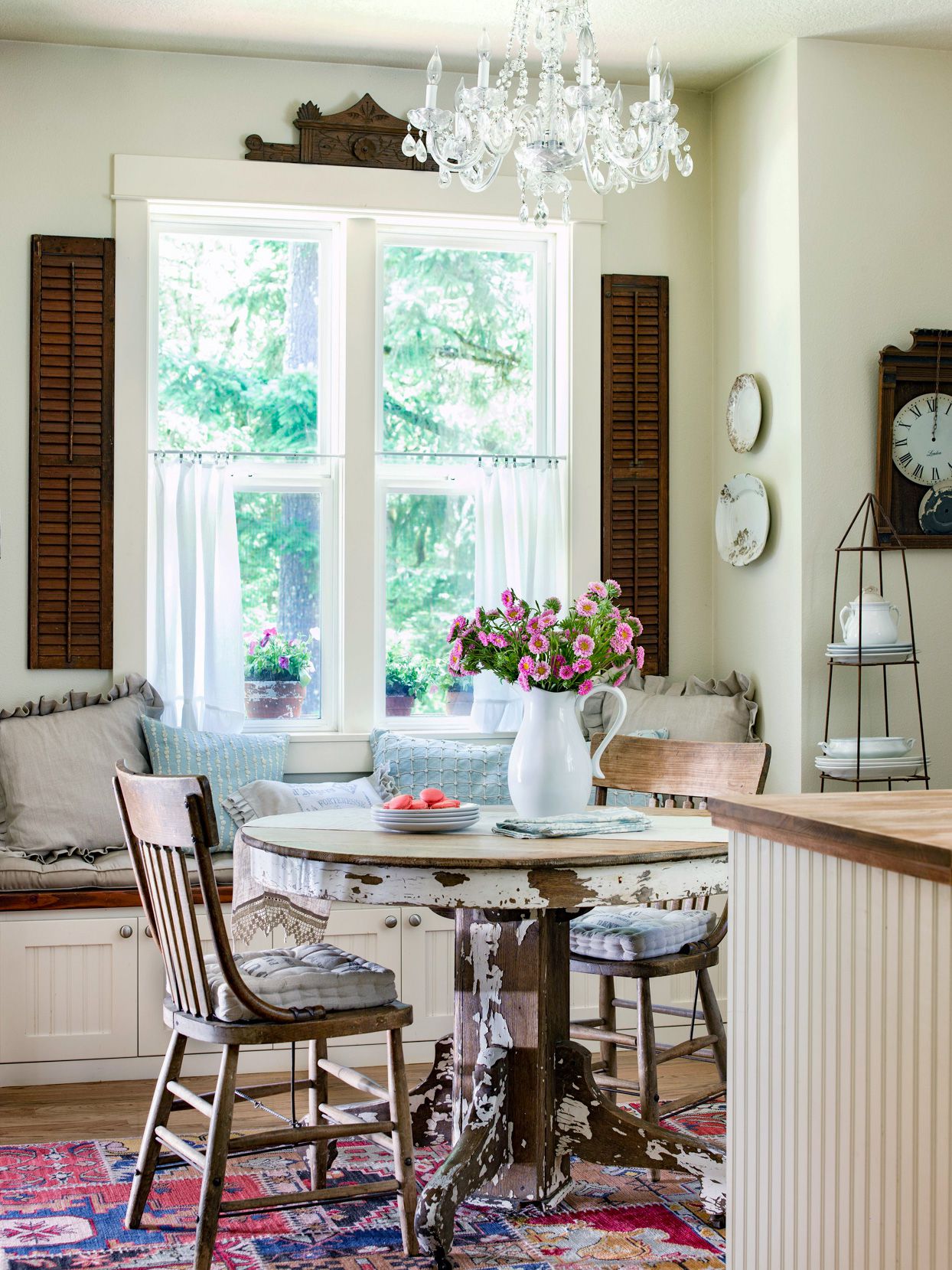 Decorating Styles French Country