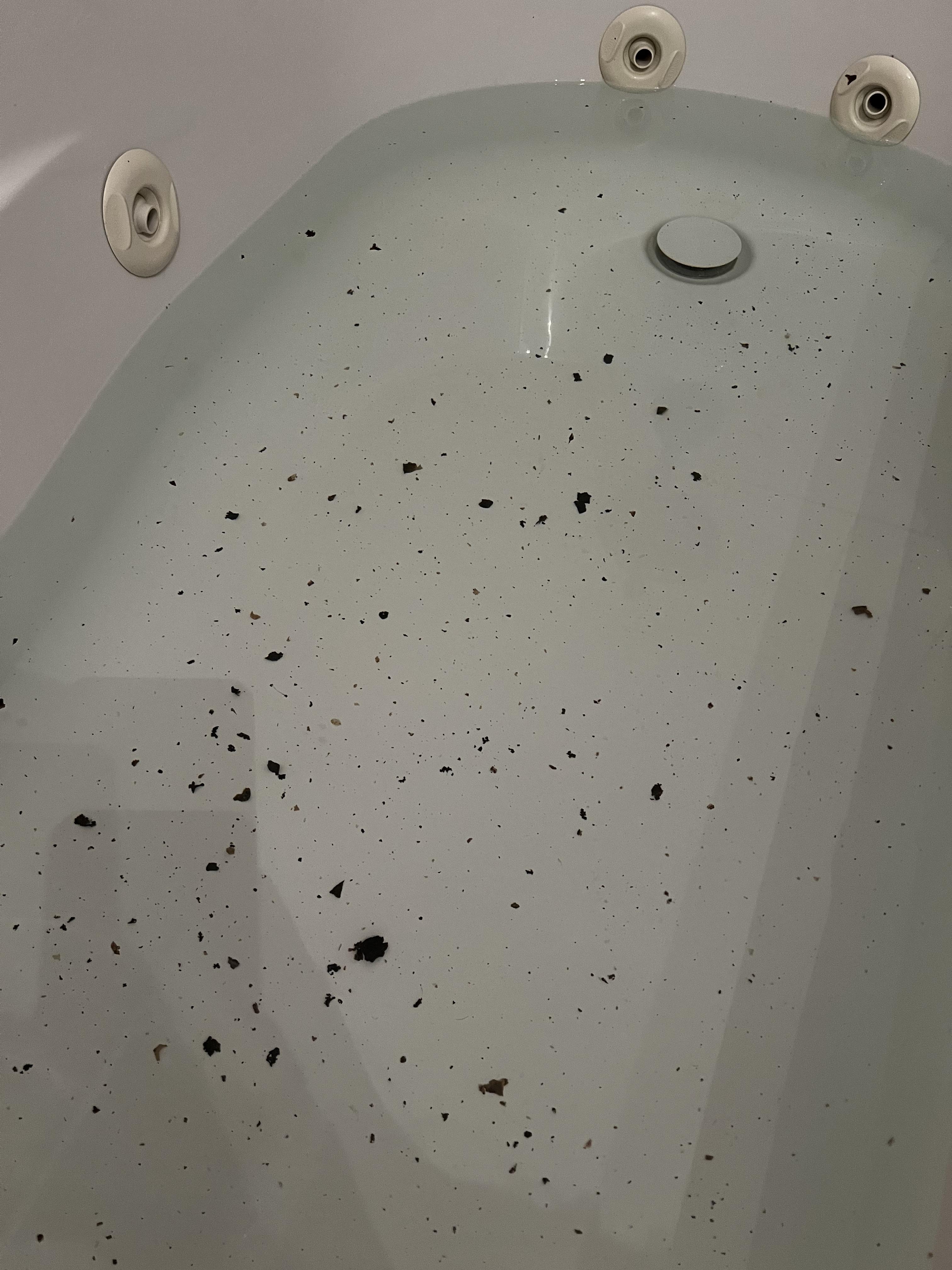 How Do You Clean Jets In A Jacuzzi Tub: Easy Sparkle Solutions