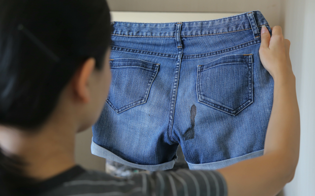 How Can You Get Blood Out Of Clothes: Expert Stain Removal Tips