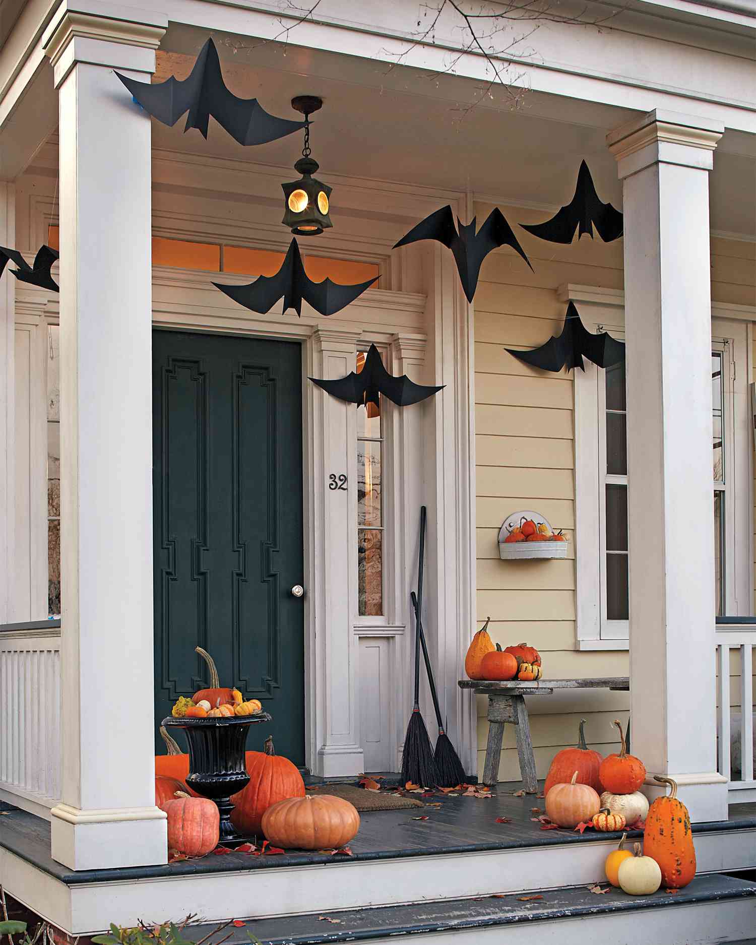 Ideas For Halloween Decor: Spooky & Spectacular!