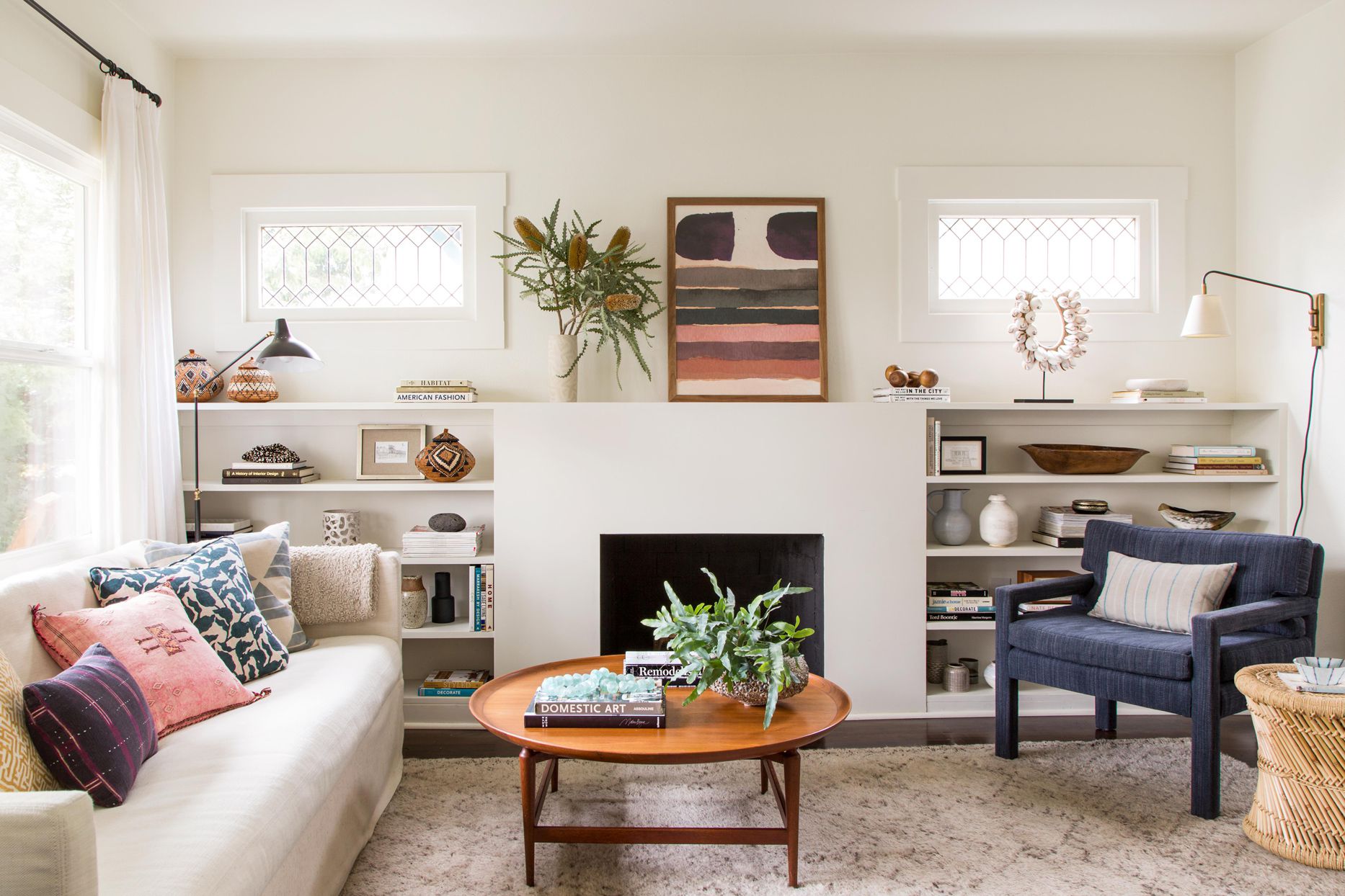 Furniture Ideas For Small Living Rooms: Maximize Space!