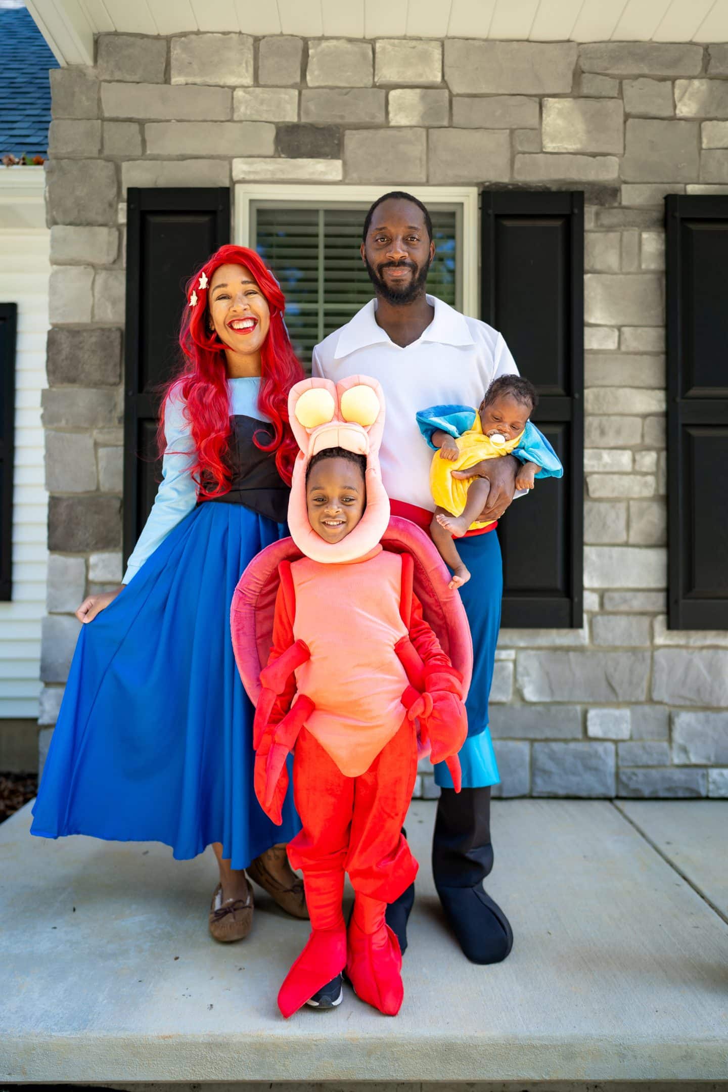 Halloween Costumes For Family: Enchanting Group Ideas!